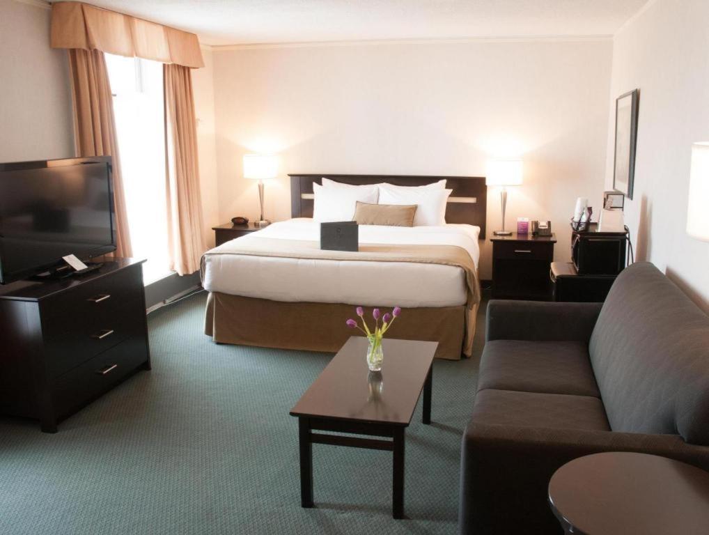 Coast High Country Inn Whitehorse Ngoại thất bức ảnh