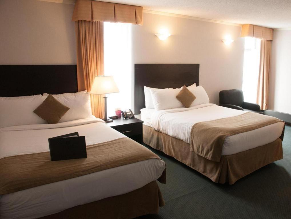 Coast High Country Inn Whitehorse Ngoại thất bức ảnh