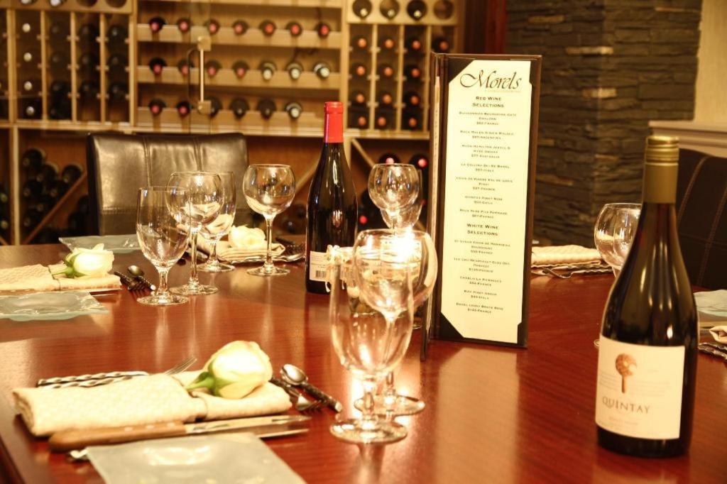 Coast High Country Inn Whitehorse Ngoại thất bức ảnh