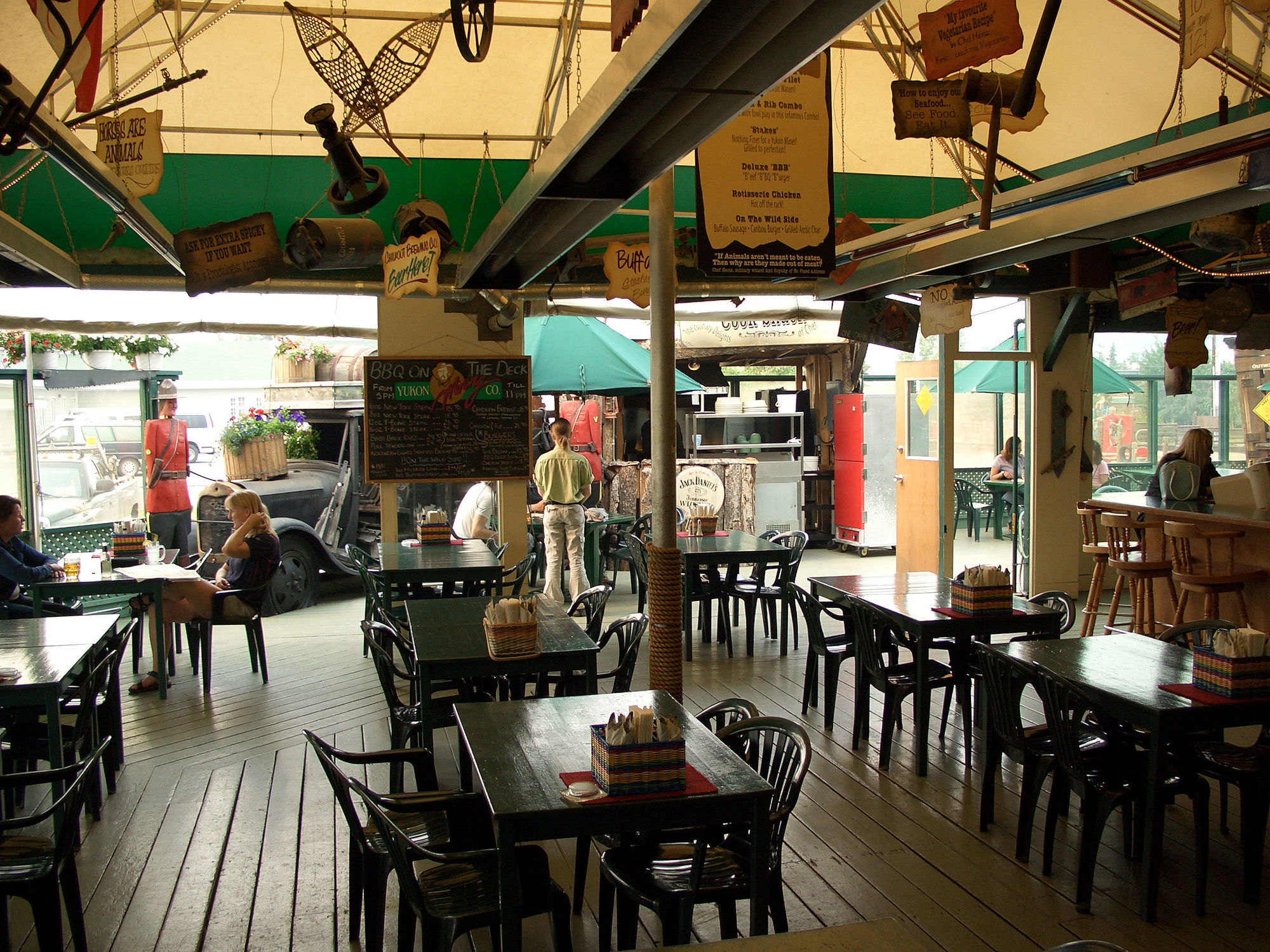 Coast High Country Inn Whitehorse Ngoại thất bức ảnh