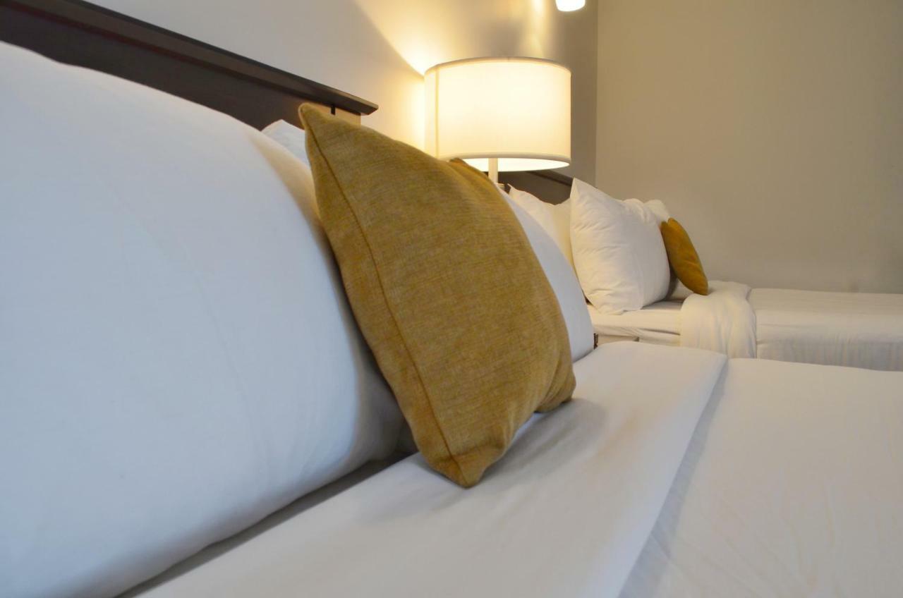 Coast High Country Inn Whitehorse Ngoại thất bức ảnh